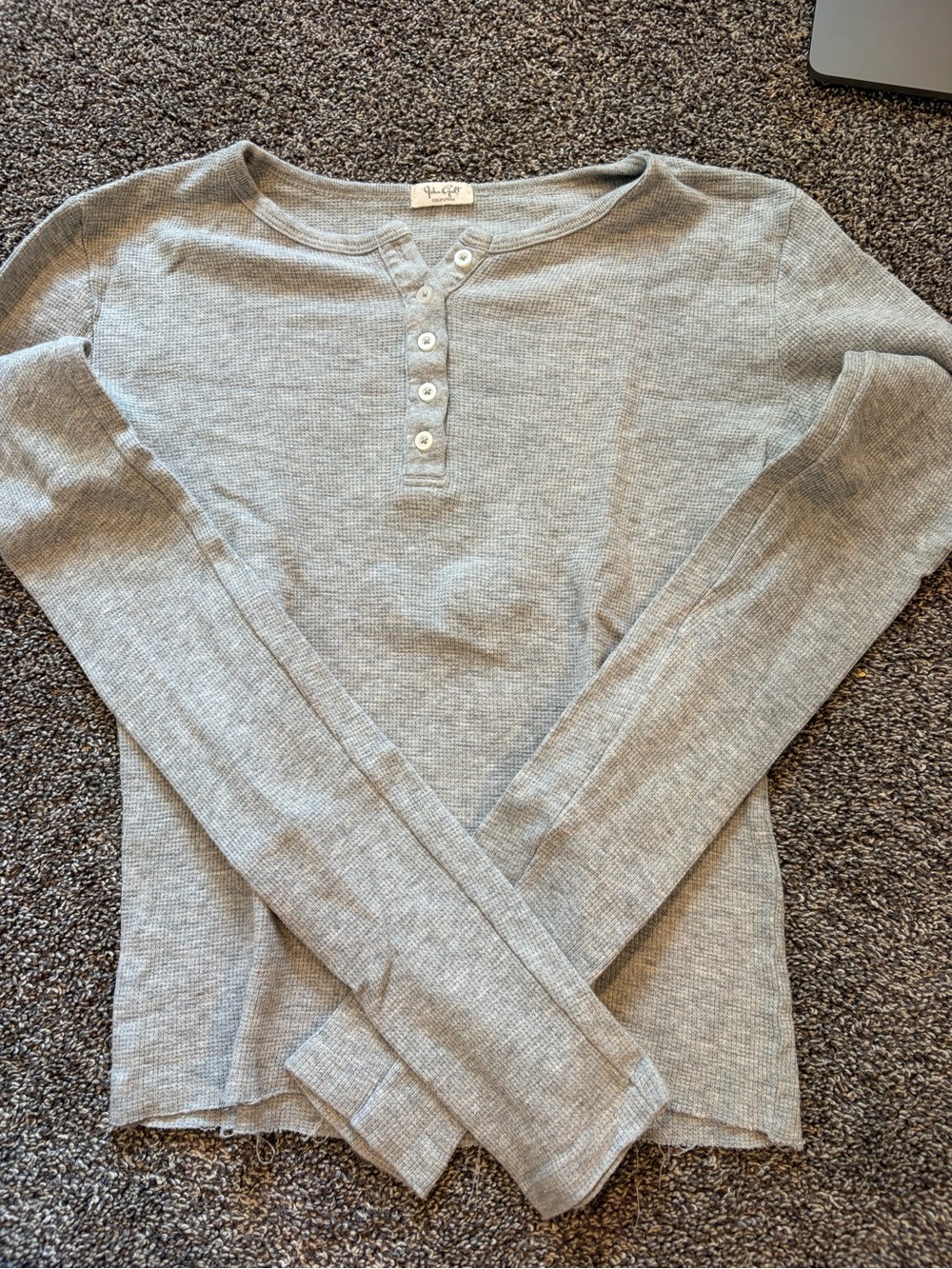Long-Sleeve Henley Shirt - Gray